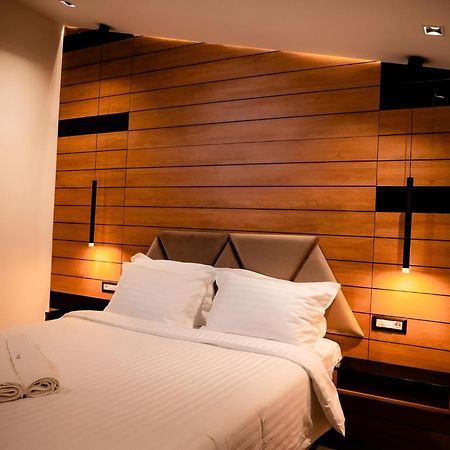 Hotel Goya Boutique Targu Jiu Luaran gambar