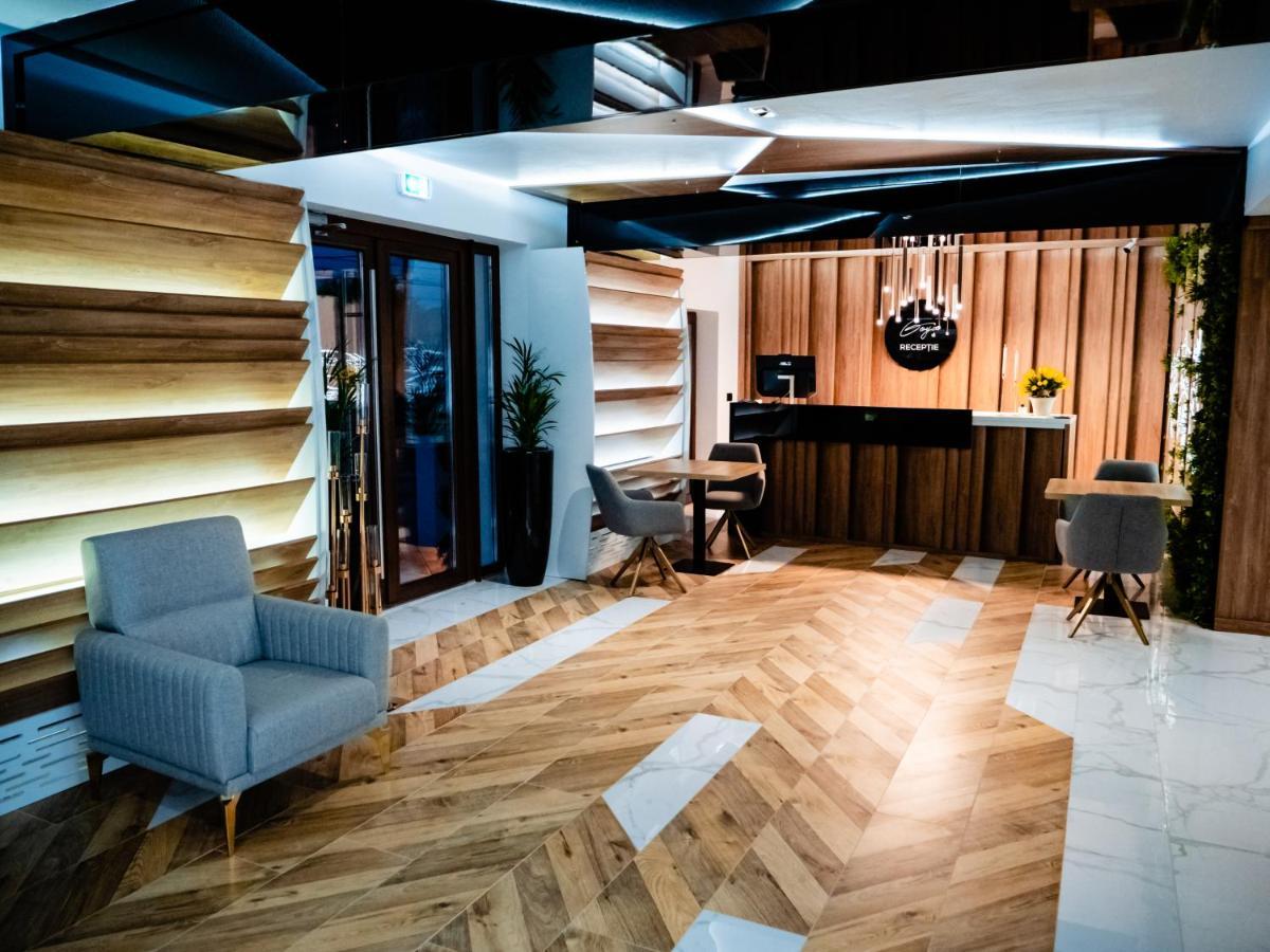 Hotel Goya Boutique Targu Jiu Luaran gambar