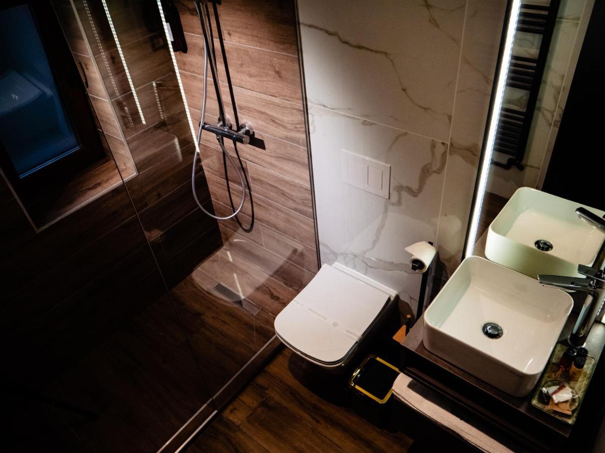 Hotel Goya Boutique Targu Jiu Luaran gambar