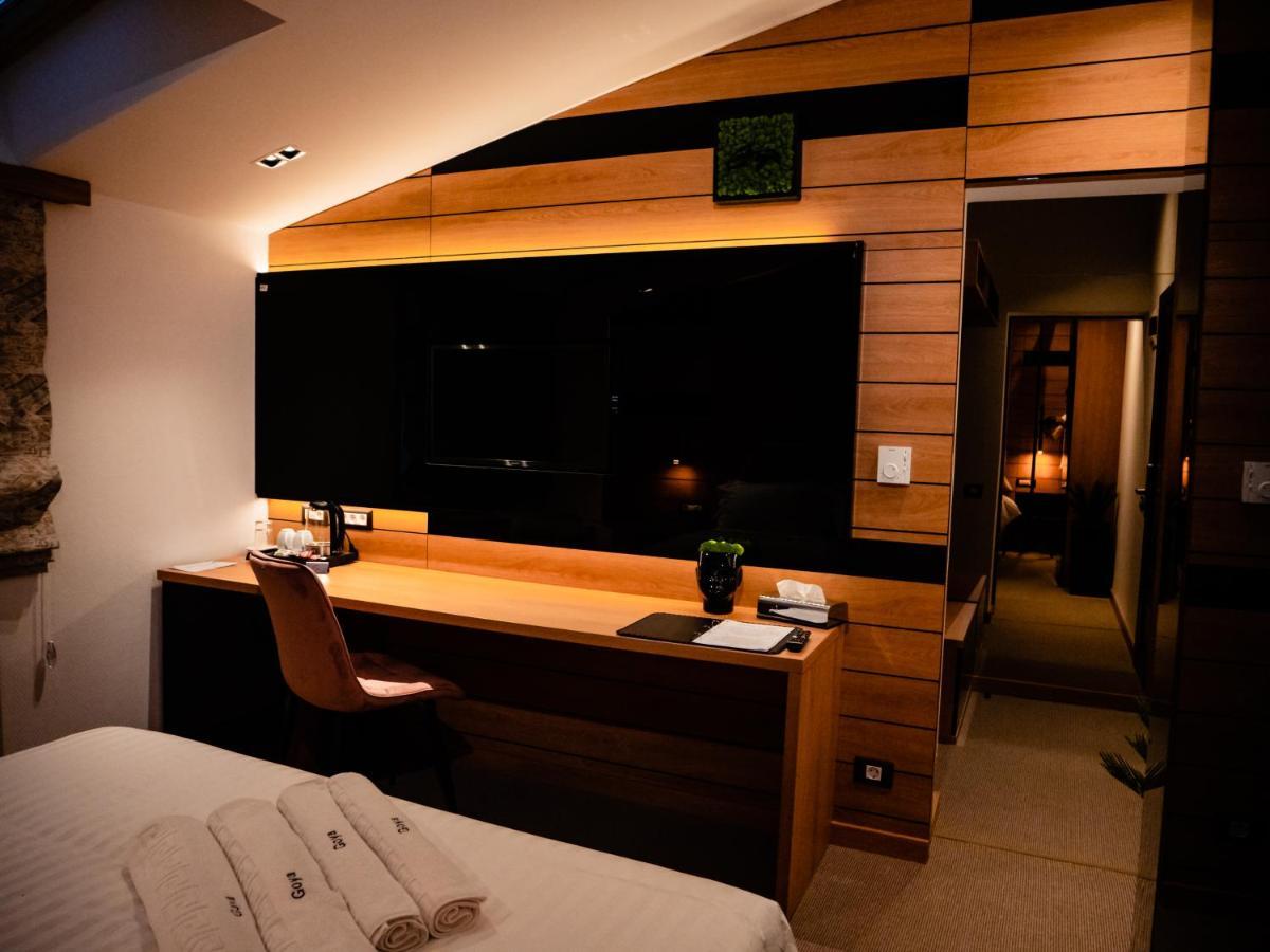 Hotel Goya Boutique Targu Jiu Luaran gambar