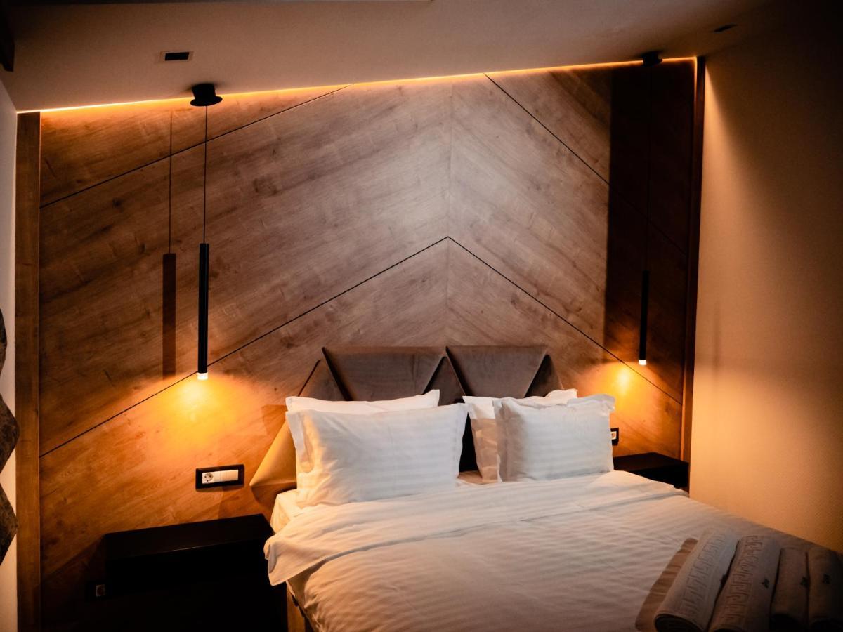 Hotel Goya Boutique Targu Jiu Luaran gambar