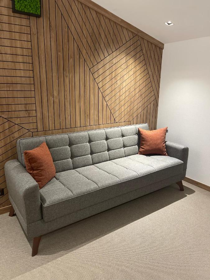 Hotel Goya Boutique Targu Jiu Luaran gambar