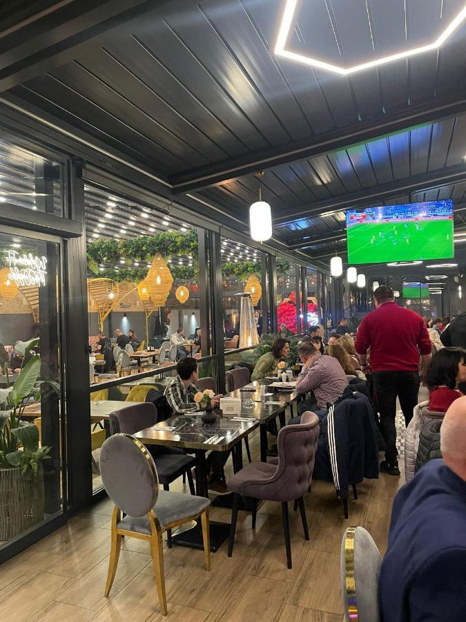 Hotel Goya Boutique Targu Jiu Luaran gambar