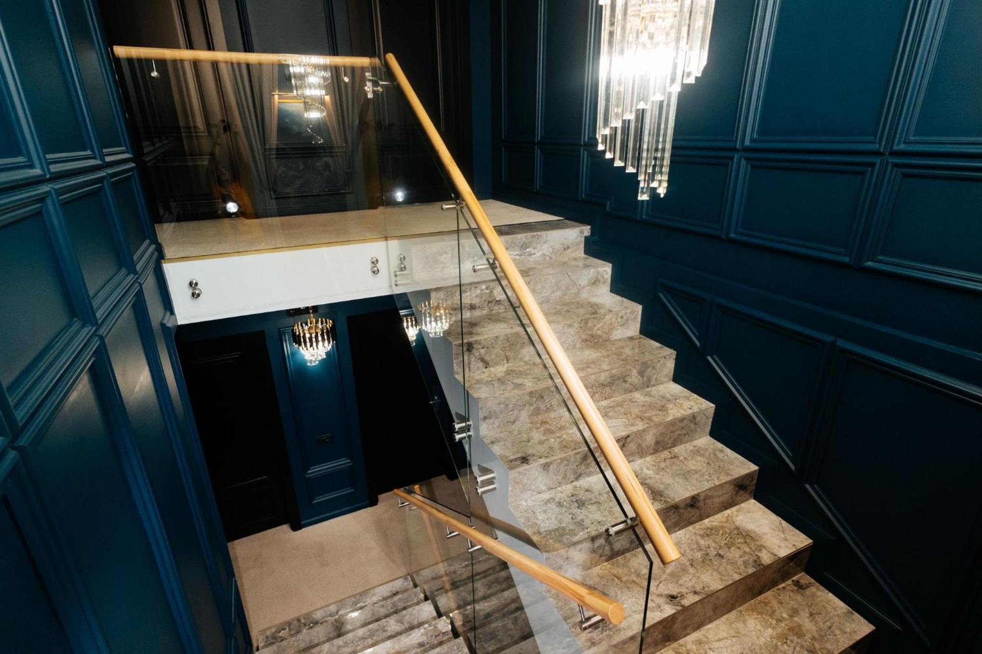 Hotel Goya Boutique Targu Jiu Luaran gambar